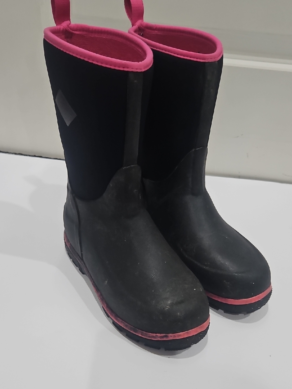 Muck Boot Company  Black & Pink Muck Boots